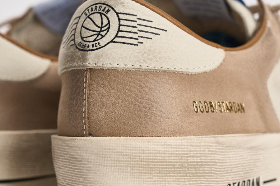 Sneakers uomo Stardan bianca e beige GMF00667 F00814015875 GOLDEN GOOSE 