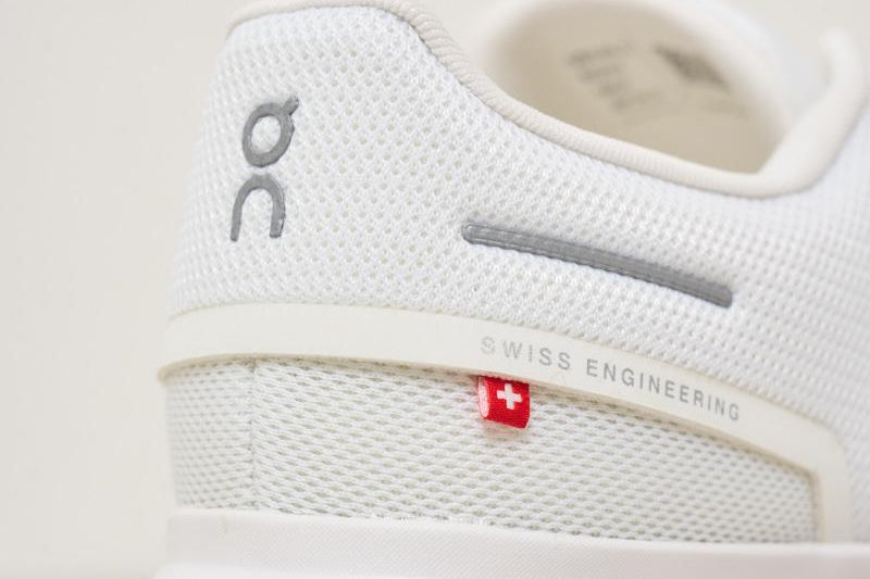 Sneakers uomo Cloud 6 bianche 3MF10071200 WHITE WHITE ON RUNNING 
