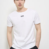 T-shirt donna girocollo bianca A1OM2312JA4 01 GCDS 