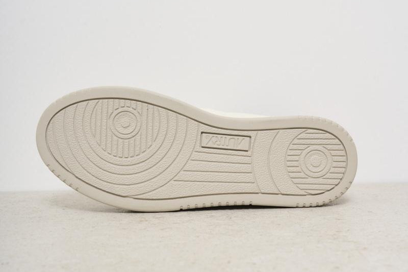 Sneakers donna bianca e fragola AULW NE01 AUTRY 