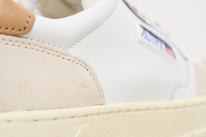 Sneakers uomo medalist low in pelle e suede AULM LS76 AUTRY 