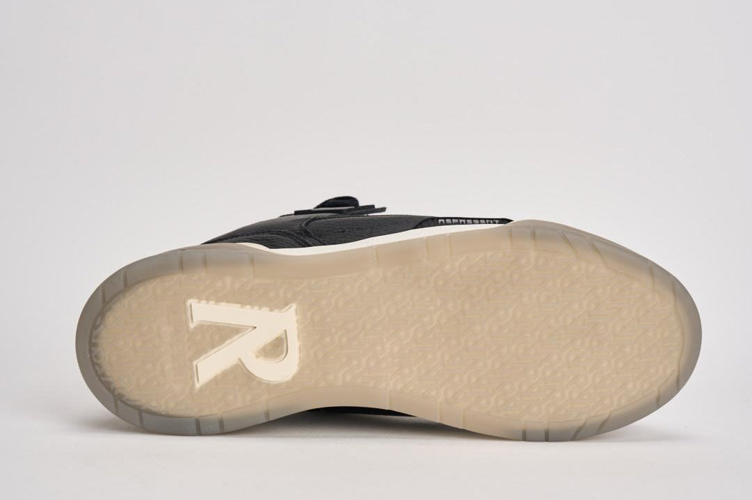 Sneakers uomo Studio bianca e nera 9754 037BLACKVINTAGEWHITE REPRESENT 