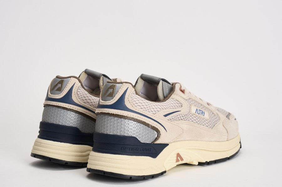 Sneakers uomo Hyperway Low in suede sabbia e blu HYLM CI05 AUTRY 