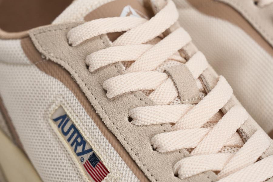 Sneakers uomo Wild pace beige e bianca LDLM AK03 AUTRY 