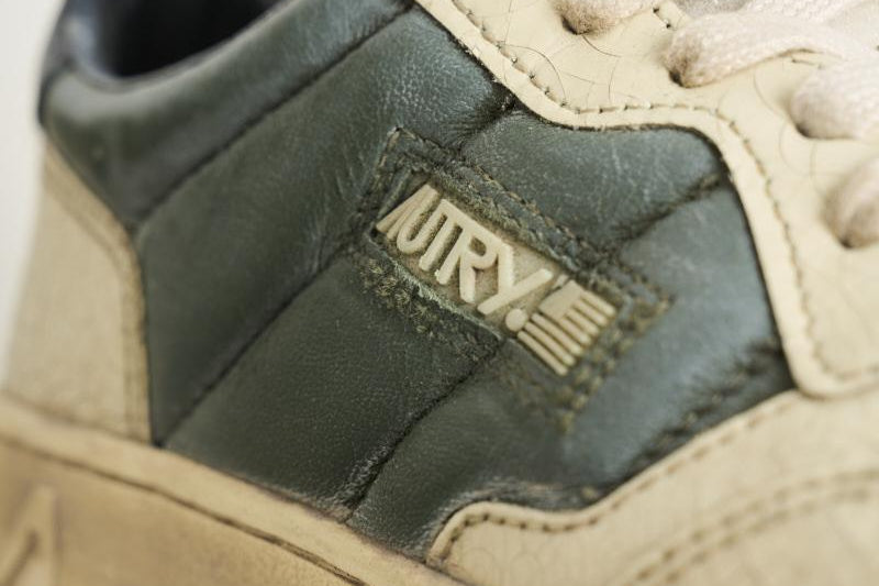 Sneakers uomo Medalist low AVLM AD02 AUTRY 