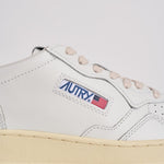 Sneakers Medalist low uomo nera e bianca AULM LL22 AUTRY 