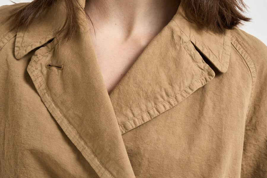 Trench donna corto doppiopetto cammello S1183 191 BAZAR DELUXE 