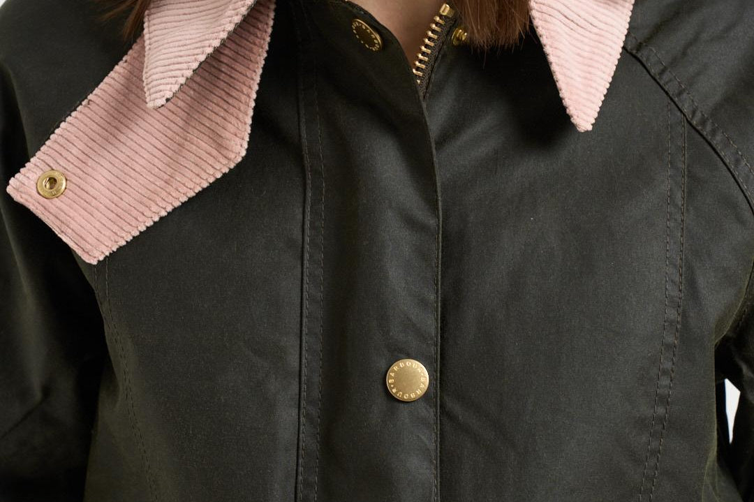 Giacca donna Beadnell Waxed verde scuro e rosa LWX1403 OL99 BARBOUR 