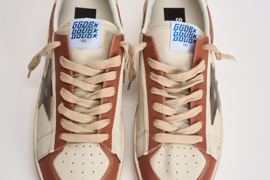 Sneakers uomo bianco e rosso mattone GMF00479 F00852612488 GOLDEN GOOSE 