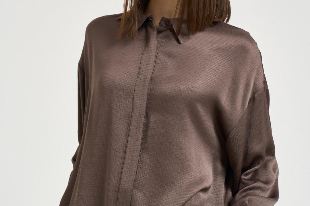 Camicia donna satinata marrone A06402 01943151 PESERICO 