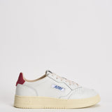 Sneakers uomo Medalist Low bianca e rossa AULM BJ01 AUTRY 