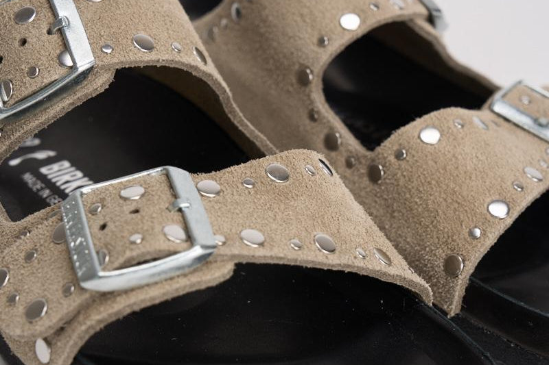 Sandalo donna Arizona taupe con borchie 1027870 TAUPE BIRKENSTOCK 