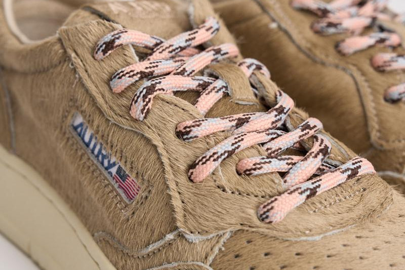 Sneakers donna Medalist suede beige AULW PE01 AUTRY 