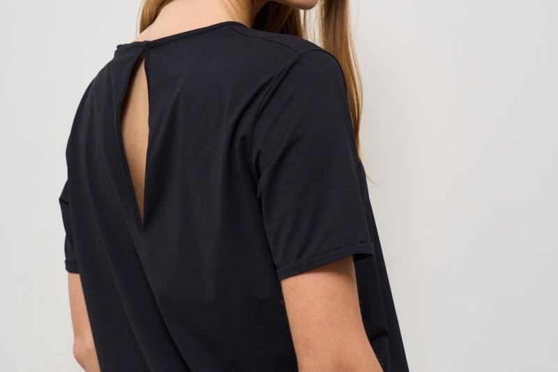 T-shirt donna girocollo nera 25700 10 RRD 