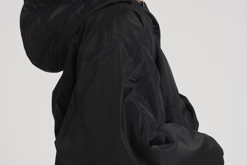 Giacca con cappuccio donna GONY BLACK IRO 
