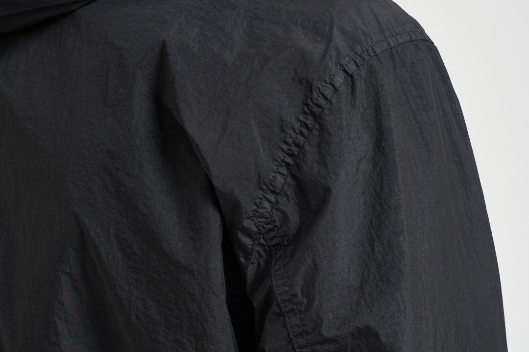 Giacca uomo con cappuccio nera 4100001 S0A23V0029 STONE ISLAND 