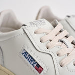 Sneakers uomo Medalist low bianca e tortora AULM LL27 AUTRY 