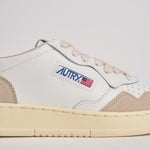 Sneakers uomo Medalist low in suede beige e bianca AULM LS33 AUTRY 