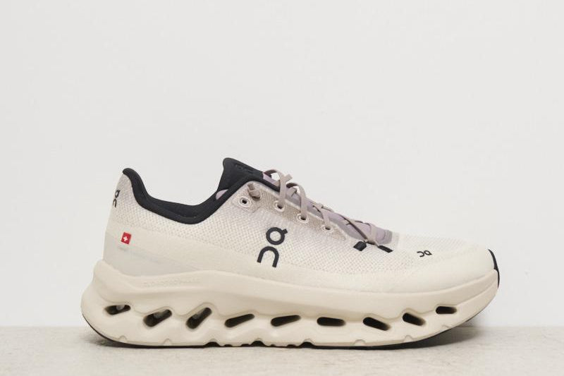 Sneakers uomo Cloudtilt panna e grigie 3ME10103284 CINDER SAND ON RUNNING 
