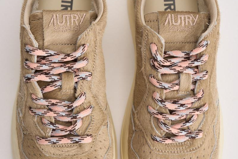 Sneakers donna Medalist suede beige AULW PE01 AUTRY 