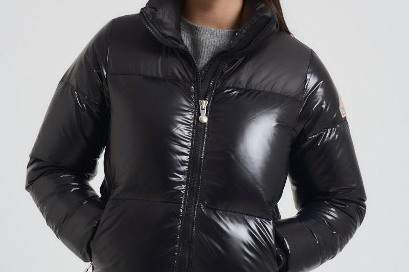 Piumino Goldin donna nero HWY038 0009 PYRENEX 