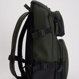 Zaino verde impermeabile 14330 03 RAINS 