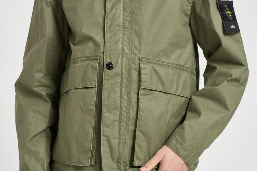 Giubbotto uomo in nylon verde militare 4100054 S0290V005G STONE ISLAND 