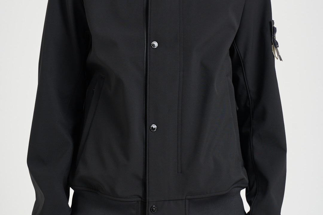 Giacca uomo con cappuccio nera 4100118 S0A22V0029 STONE ISLAND 