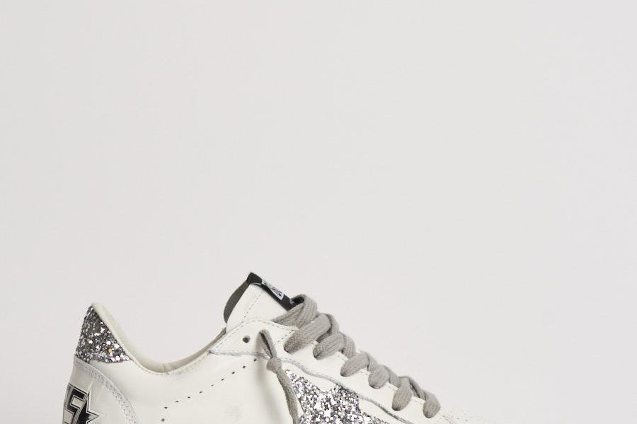 Sneakers donna Ball Star bianca e silver GWF00117 F00377311325 GOLDEN GOOSE 