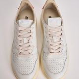 Sneakers uomo Medalist Low bianca e rossa AULM TB03 AUTRY 