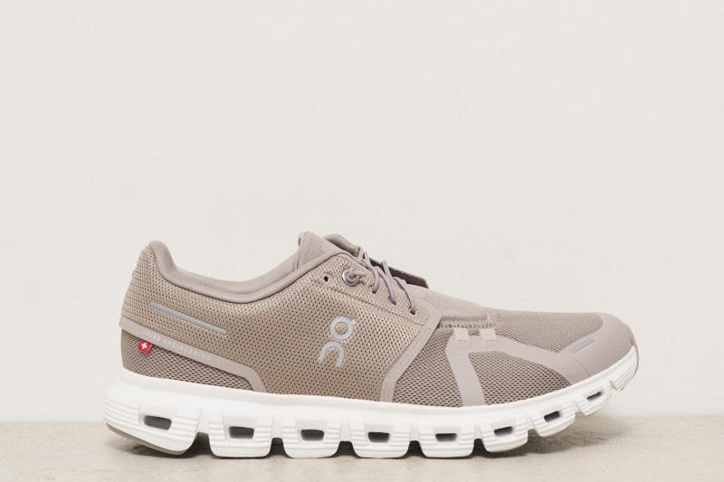 ON RUNNING 3MF10073280FOG WHITE
