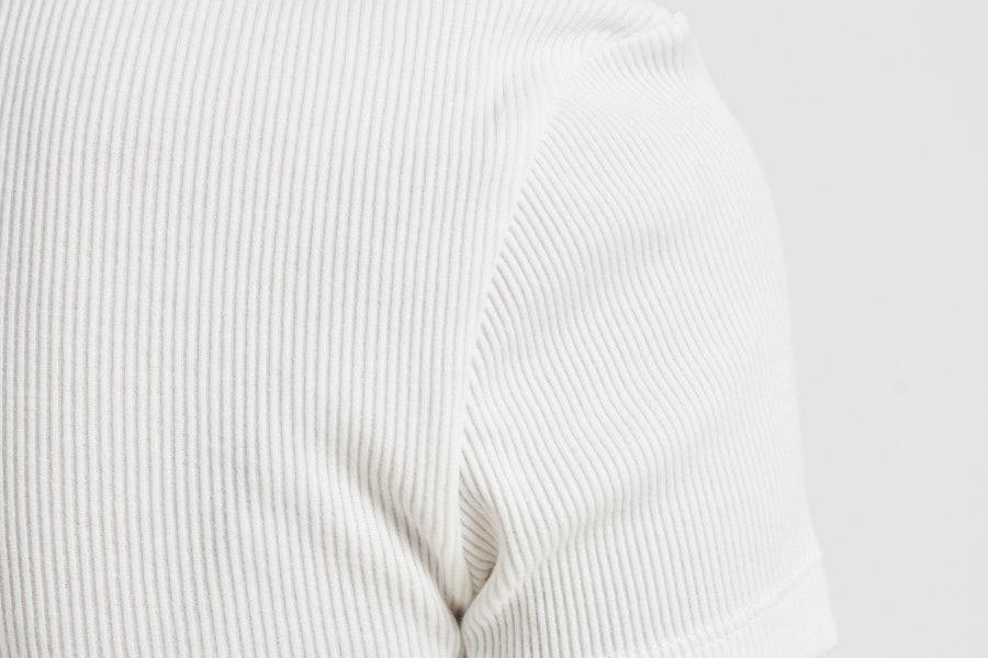 T-shirt donna a costine bianca TF5538 70V LACOSTE 