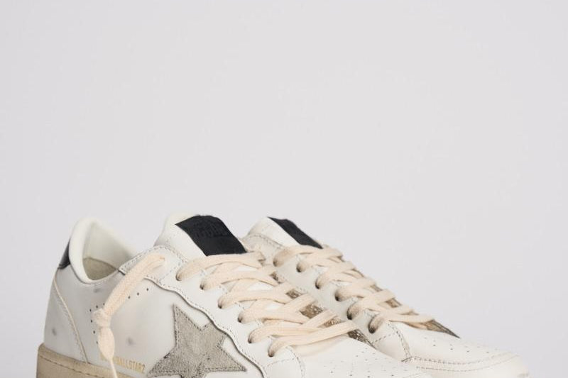 Sneakers uomo Ball Star 2 bianche GMF00804 F00697010220 GOLDEN GOOSE 
