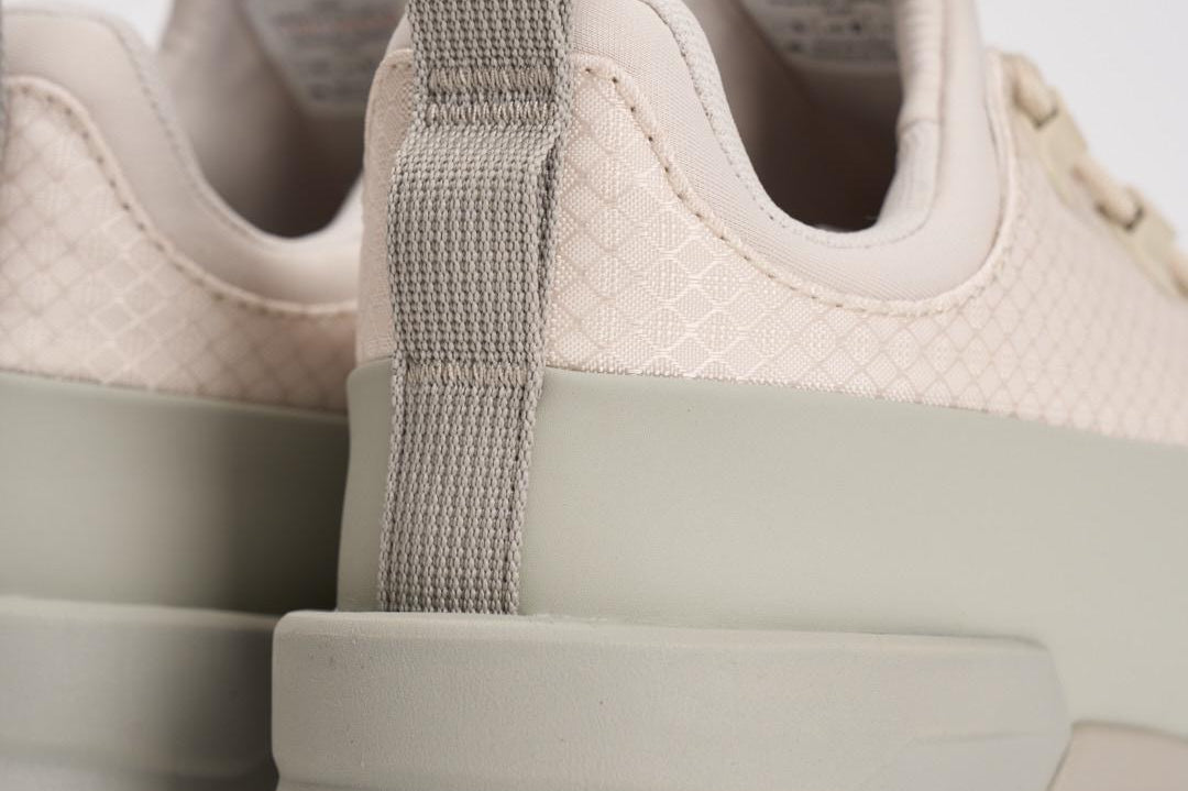 Sneakers uomo Glenclyffe bianco e grigio NF0A817B 6S41 THE NORTH FACE 