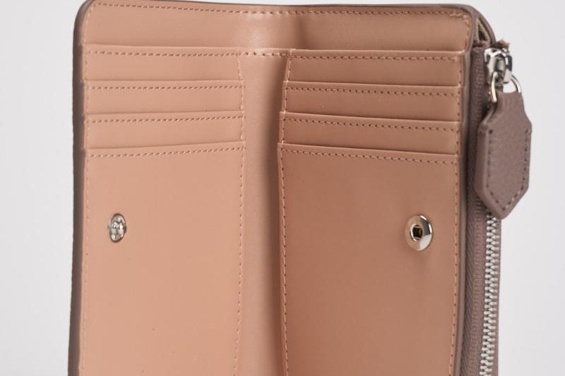 Portafoglio donna tortora con logo EW000369 AF11953U6192 EMPORIO ARMANI 