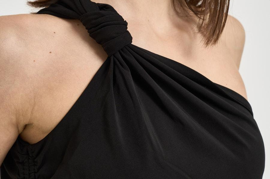 Top donna monospalla con nodo nero 106544A37V KRISTELZ99 PINKO 