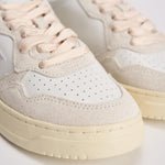 Sneakers donna Medalist in suede grigio chiaro AULW TA01 AUTRY 