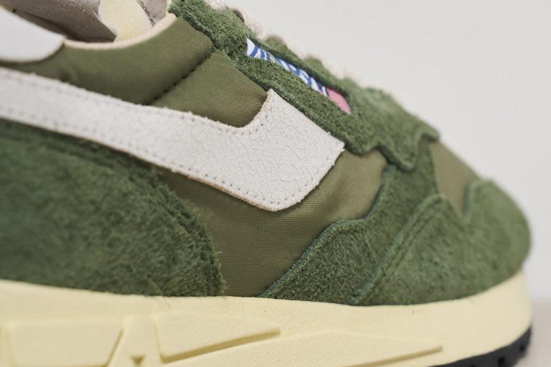 Sneakers Reelwind low verdi WWLM NC16 AUTRY 
