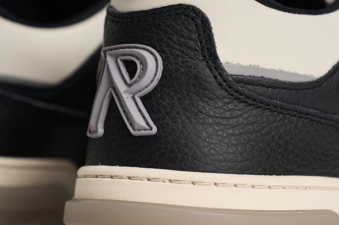 Sneakers uomo Studio bianca e nera 9754 037BLACKVINTAGEWHITE REPRESENT 