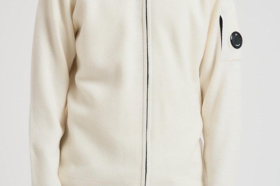 Felpa uomo con cappuccio in lana bianca MKN057A 110149A103 CP COMPANY 
