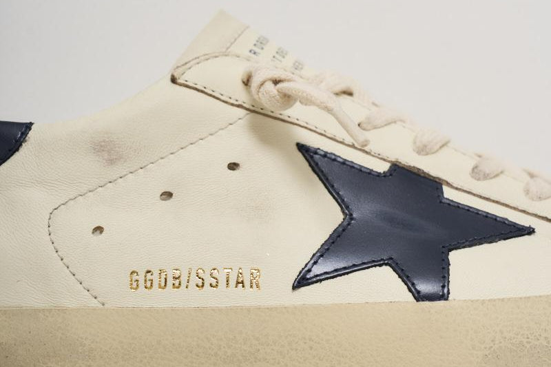 Sneakers uomo Super-Star bianca GMF00101 F00416415430 GOLDEN GOOSE 