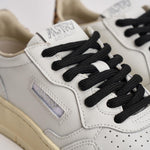 Sneakers donna Medalist Low bianca e cavallino leopardato AULW OC01 AUTRY 