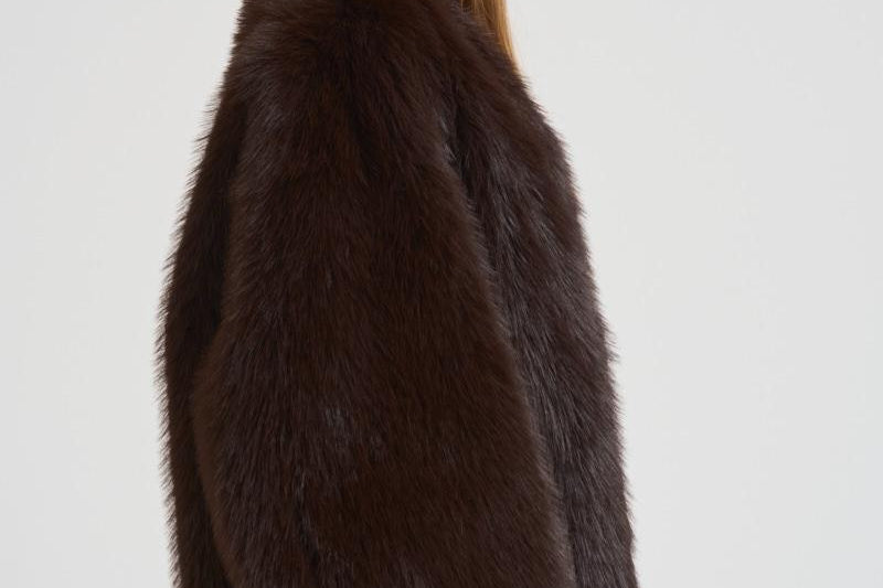 Eco Pelliccia donna over marrone scuro 9029 DARKCOFFEE SWORD 6.6.44 