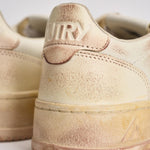 Sneakers donna Medalist vintage bianche e rosa AVLW SV08 AUTRY 