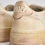 Sneakers donna Medalist vintage bianche e rosa AVLW SV08 AUTRY 