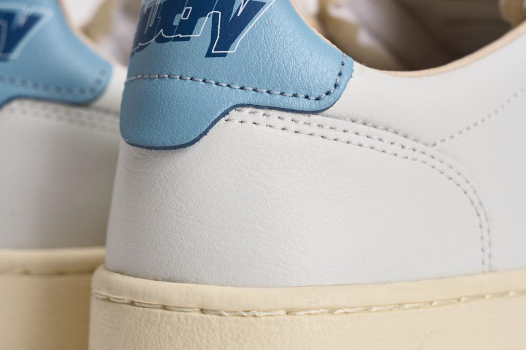 Sneakers Medalist Low in pelle donna AULW TB01 AUTRY 