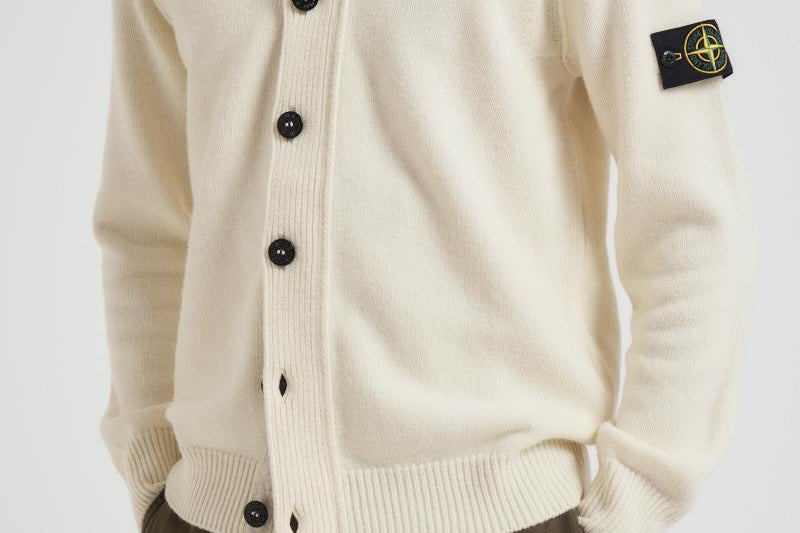 Cardigan uomo con bottoni panna 5100047 S00A3V0093 STONE ISLAND 