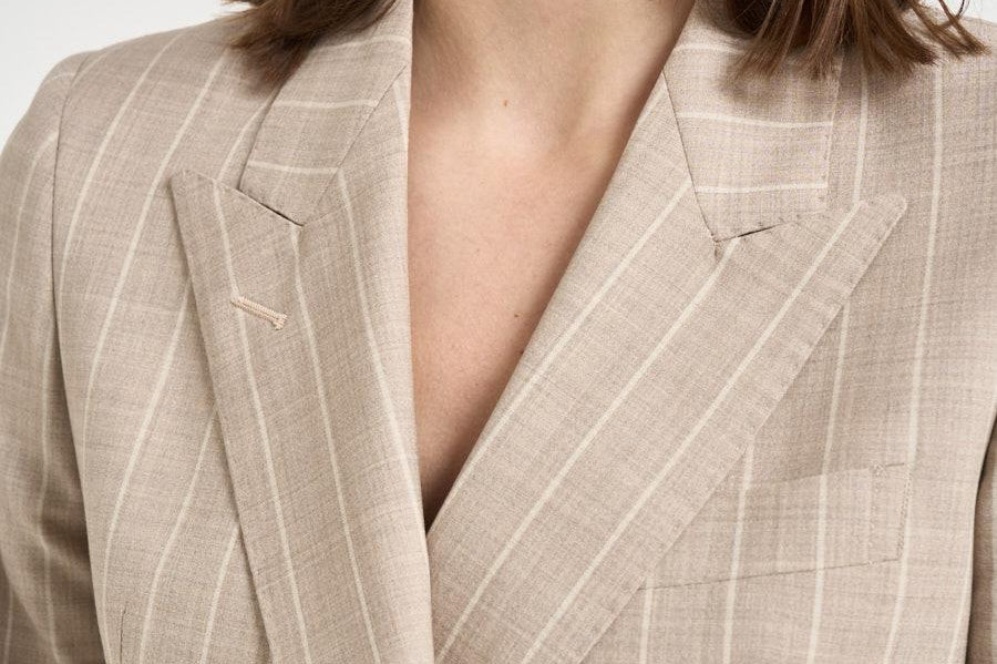 Tailleur donna beige TPARIGI10B 520101A3174 TAGLIATORE 