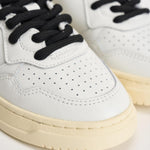 Sneakers donna Medalist Low bianca e leopardata AULW OC02 AUTRY 