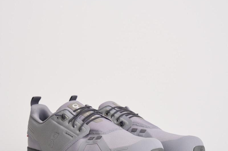 Sneakers Cloud 6 WP uomo grigia CLOUD6WP ALLOW WOLF ON RUNNING 